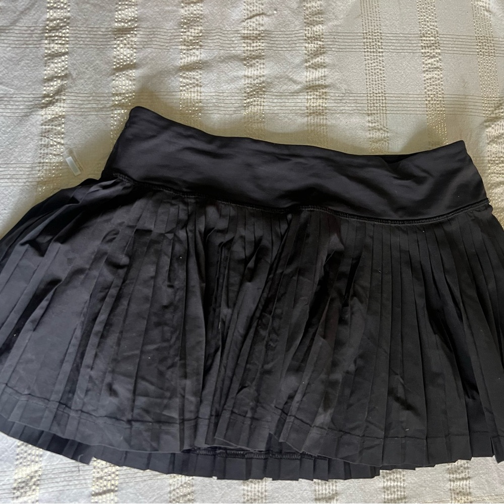 Lululemon Golf Tennis Black Pleated Skirt